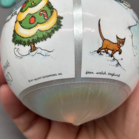 Joan Walsh Anglund Christmas Ornament 1980 Satin Ball Ice Skaters Winter Scene - Picture 10 of 11